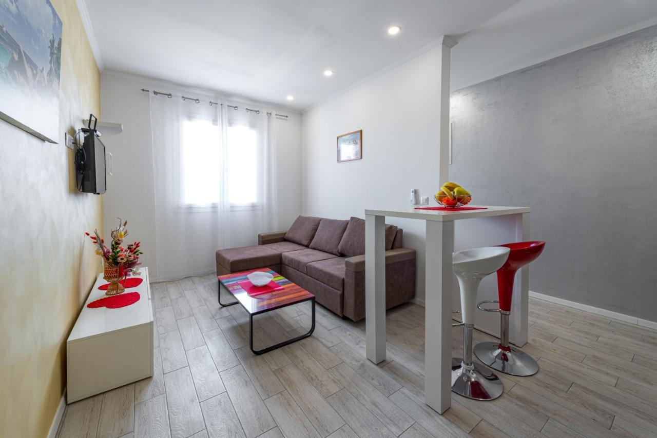 Apartma Tonka *