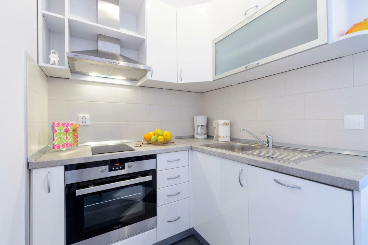 Tonka Apartment